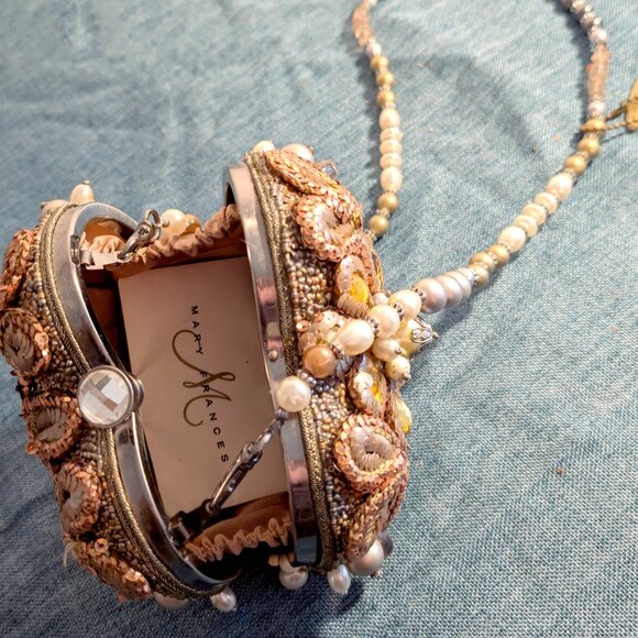 Mary Francis "Take Heart" RARE Clutch or Shoulder Bag - Picture 4 of 9